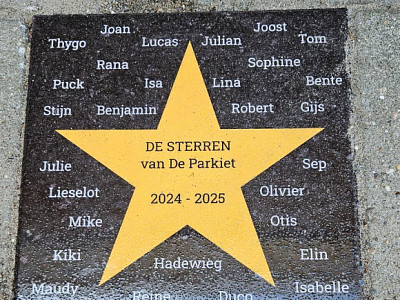 Uitzwaaien groep 8
